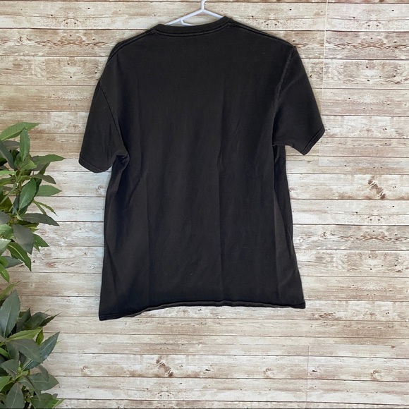 Like New The Legend of Zelda Graphic Tee - Picture 2 of 3